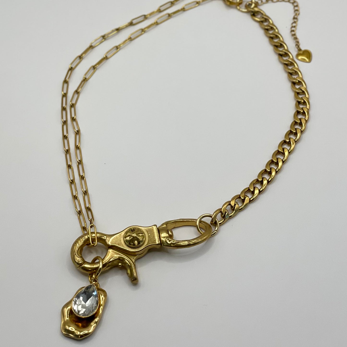 Collier Cosmic